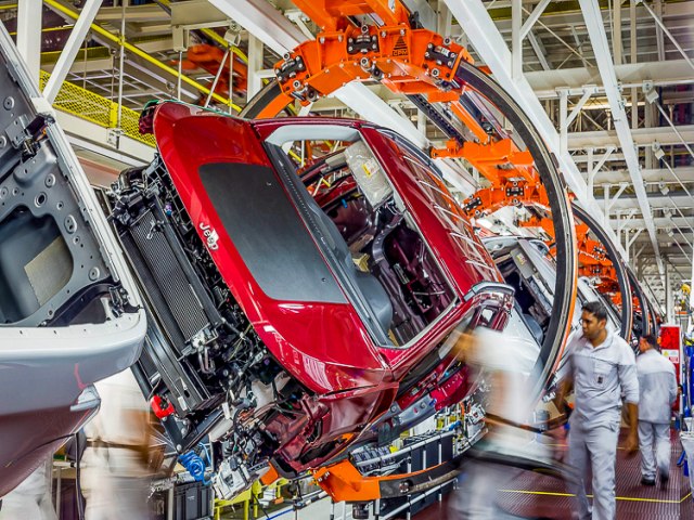 Nissan, BMW e empresas da Austrlia e do Brasil confirmam investimentos de 18 bilhes de dlares na economia brasileira neste ano de 2023