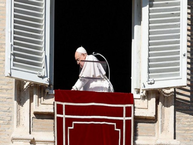 Papa Francisco: A guerra subterrnea entre conservadores e progressistas na Igreja Catlica