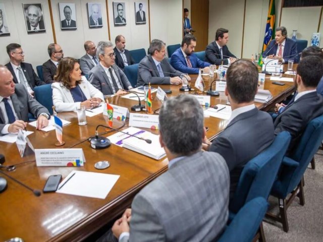 Haddad prope reduzir dvida dos estados por mais investimentos no ensino tcnico