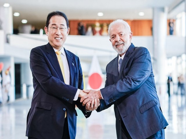 Lula acerta parceria com Japo para ampliar exportaes brasileiras