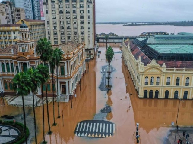 Com piora em Porto Alegre, ministros do governo Lula desembarcam no estado gacho