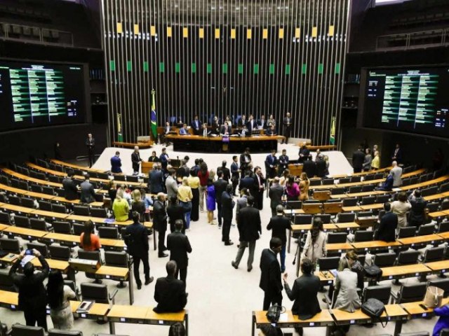 Congresso aprova crdito extra de R$ 4,7 bi para governo e ministrios