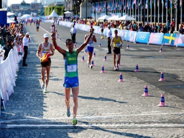 Caio Bonfim: dos treinos em Sobradinho at a medalha em Paris