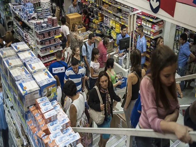 Em julho, remunerao do trabalho cresce 5,8% na comparao com ano anterior