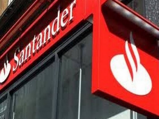 Lucro do Santander Brasil  de R$ 2,204 bilhes, alta de 30,5% em 1 ano