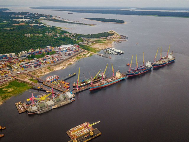 Amazonas lidera em rea com seca, mas estiagem  branda no estado