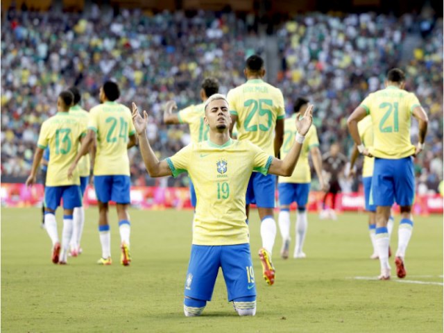 ESPORTE Brasil sobe uma posio no ranking da Fifa antes da Copa Amrica