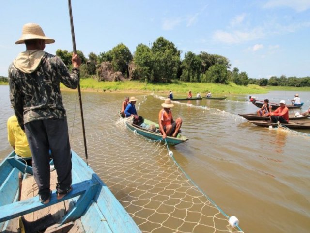 No AM, 90 mil pescadores recebero Seguro-Defeso Extraordinrio