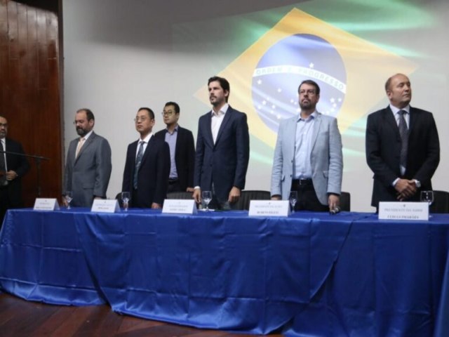 Daniel embarca hoje  China para trazer novos investimentos a Gois