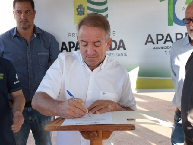 Prefeito Vilmar Mariano entrega neste sbado kits esportivos para alunos de escolinhas do municpio