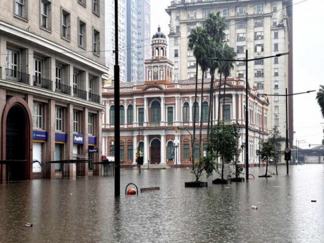 Prefeito de Canoas: reconstruo de prdios demanda mais de R$ 200 milhes