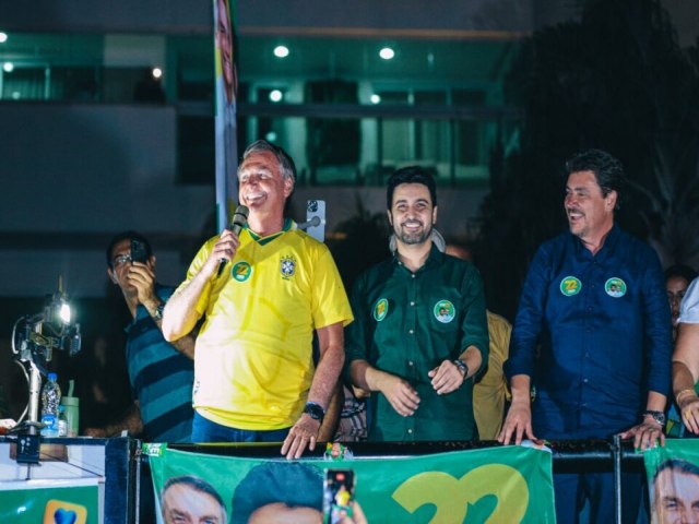 Ataques a Caiado marcam discurso de Bolsonaro em apoio a Fred Rodrigues