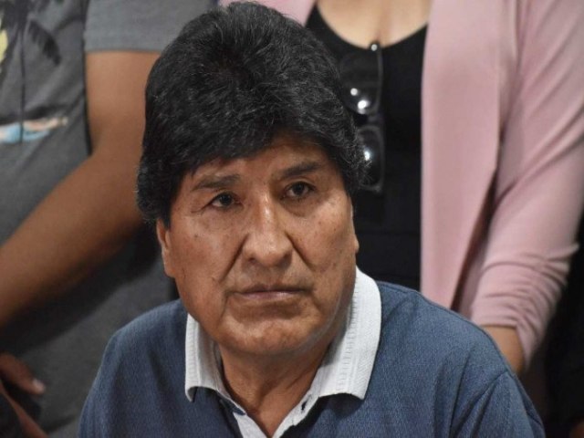 Polcia boliviana prende pai de menor supostamente abusada por Evo Morales