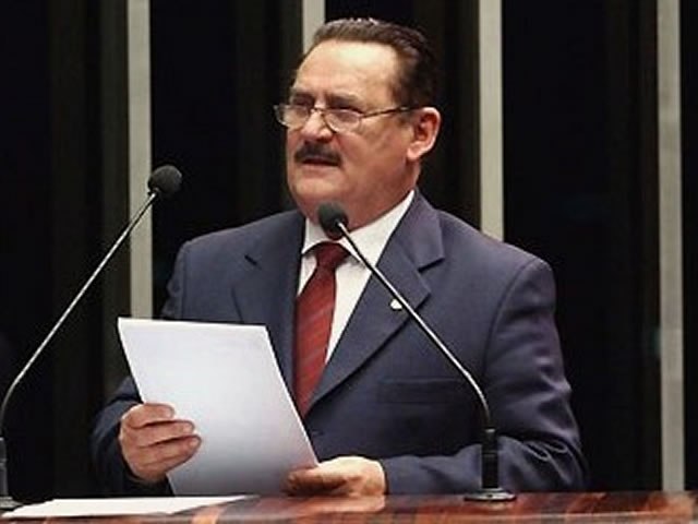 Deputado Davi de Raimundo lamentou na Assembleia Legislativa a morte do Senador Reginaldo Duarte