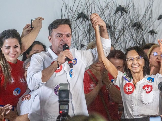 Mulheres promovem encontro e as secretrias Onlia Santana e Eliana Estrela marcam presena