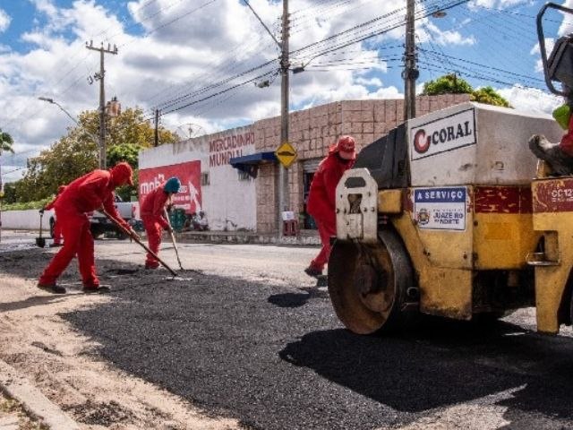 Gldson Bezerra denuncia paralisao irregular da Coral por suposta interferncia poltica