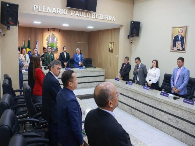 C�mara do Crato aprova reajuste salarial dos servidores e mais 6 projetos