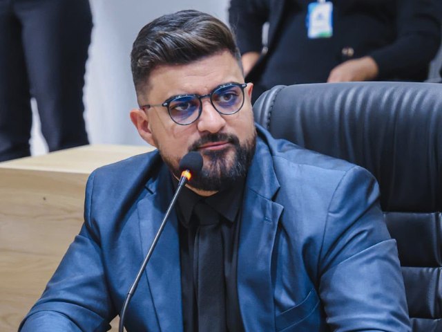 Advogado Emet�rio Neto atua em julgamento no TRE-CE que mant�m mandato do vereador Luk�o em Juazeiro do Norte