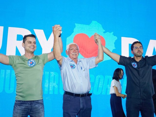 Deputados Yury do Paredão e Davi de Raimundão reúnem apoiadores e reforçam união em defesa do Cariri Deputados Yury do Paredão e Davi de Raimundão reúnem apoiadores e reforçam união em defesa do Cariri