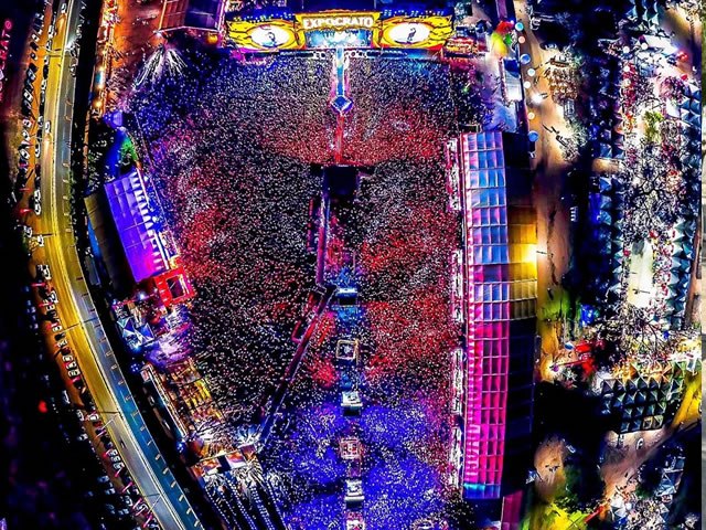Área de shows da ExpoCrato 2026 reúne 300 mil pessoas e se consolida como um dos maiores e mais democráticos festivais musicais do Nordeste Área de shows da ExpoCrato 2026 reúne 300 mil pessoas e se consolida como um dos maiores e mais democráticos festivais musicais do Nordeste