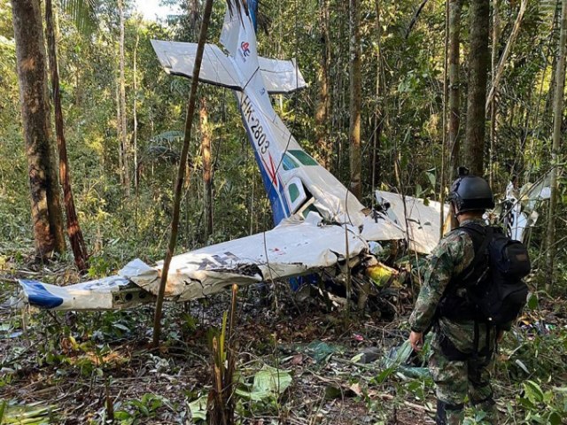 Me de meninos resgatados na selva colombiana ficou quatro dias viva