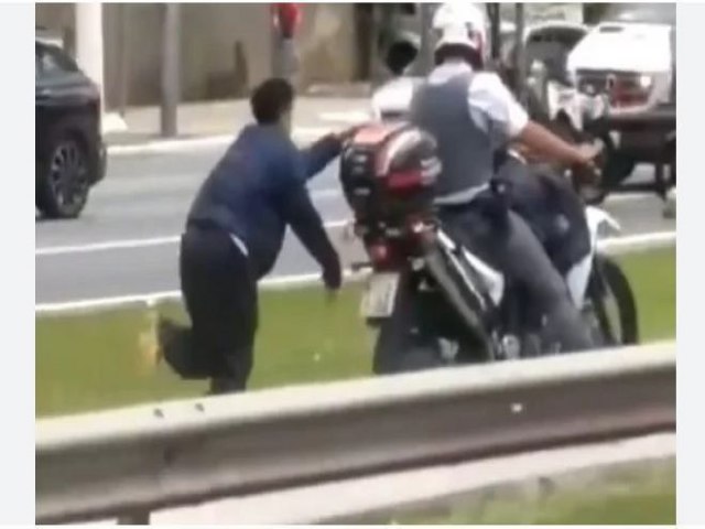 TJ-SP condena Estado a indenizar em R$ 50 mil homem algemado a moto de PM