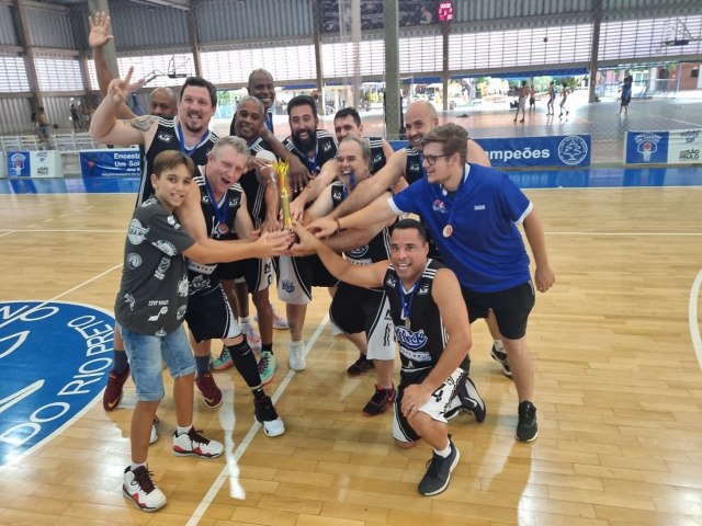 Basquete Master de Jales vence Barretos e conquista vice-campeonato