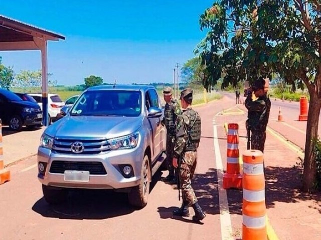 Exrcito brasileiro antecipa reforo de militares e armamento na fronteira do Brasil com a Venezuela