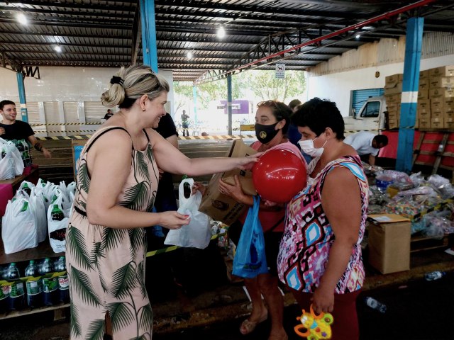 1.200 Cestas de Natal sero entregues pelo Fundo Social de Solidariedade de Jales no dia 18 de dezembro