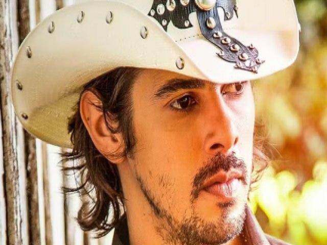 Cantor sertanejo Joo Carreiro morre aos 41 anos aps cirurgia no corao