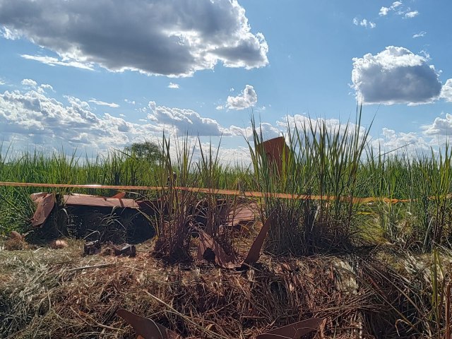 Queda de avio agrcola mata piloto na regio de Rio Preto