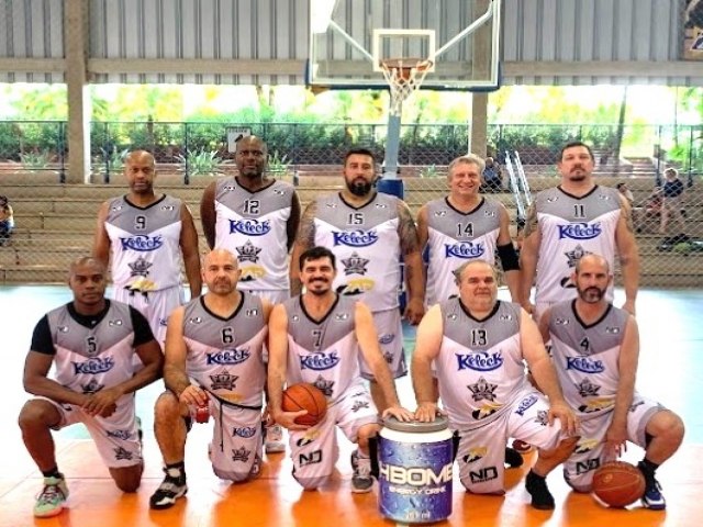 Equipe de Basquete Master 40+ de Jales estreia com vitria na Copa Monte Lbano