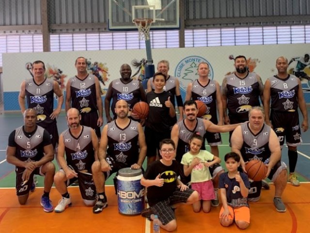 Basquete Master de Jales garante liderana com vitria intensa sobre Ilha Solteira