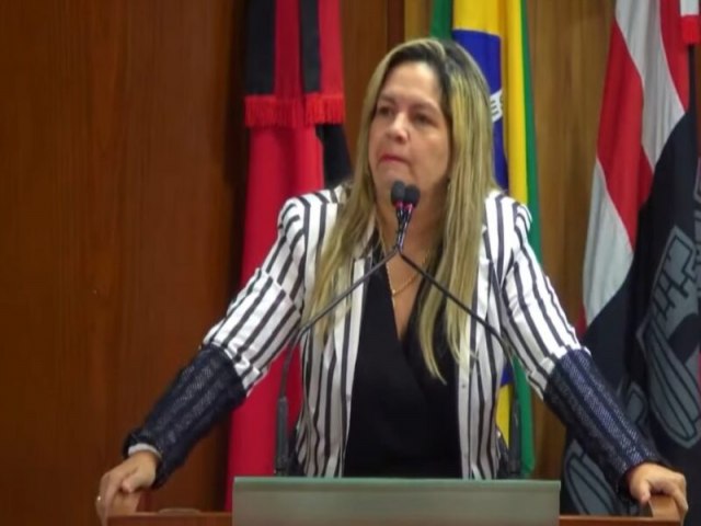 Rassa Lacerda vai  CMJP pela 1 vez aps priso e mira artilharia em Dinho, que rebate: No aceitarei