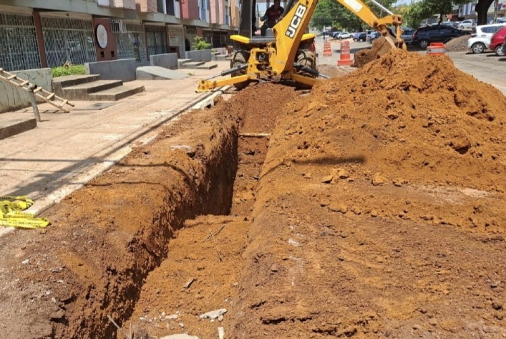 Terceira Avenida do N�cleo Bandeirante recebe servi�os de infraestrutura