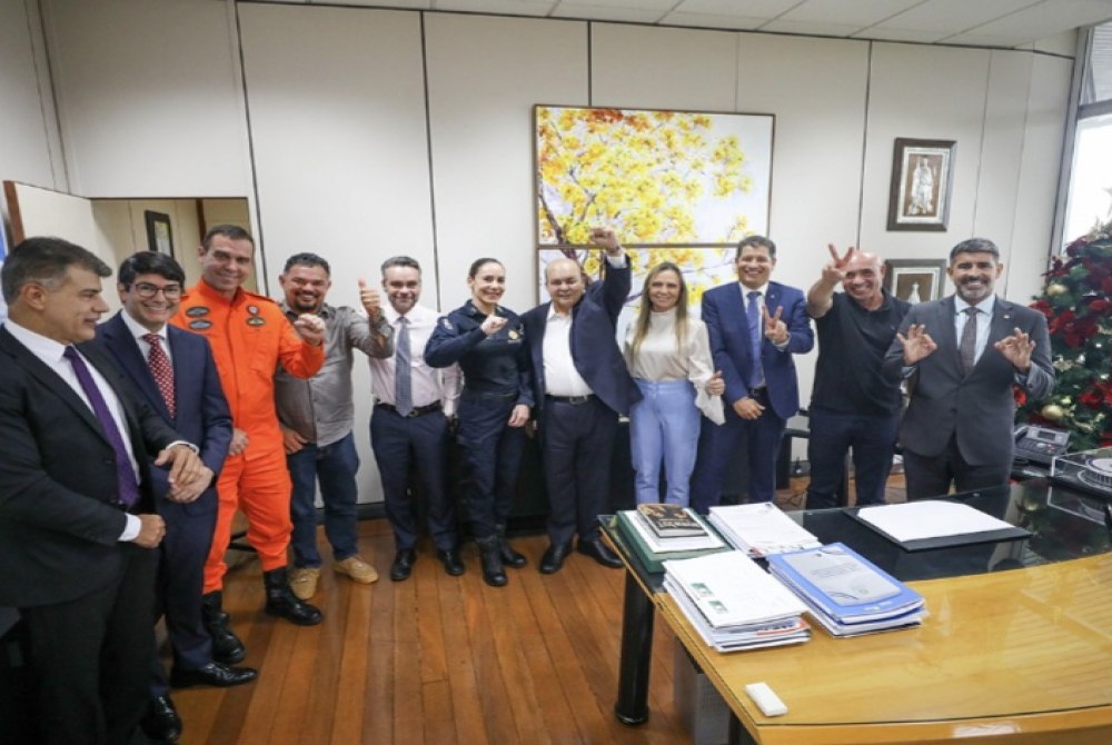 For�as de seguran�a agradecem a governador Ibaneis Rocha o reajuste salarial