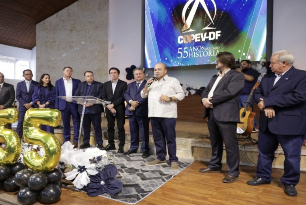 Governador enaltece trabalho das religi�es junto � popula��o em caf� da manh� com pastores