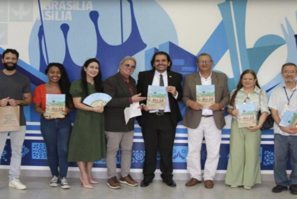 Arquivo P�blico do DF recebe exemplares de livro que conta a hist�ria de Sobradinho