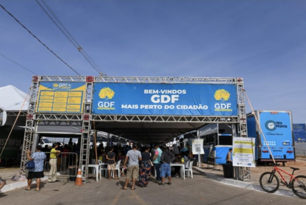 Mais de 6 mil pessoas participam do GDF Mais Perto do Cidad�o no Recanto das Emas 