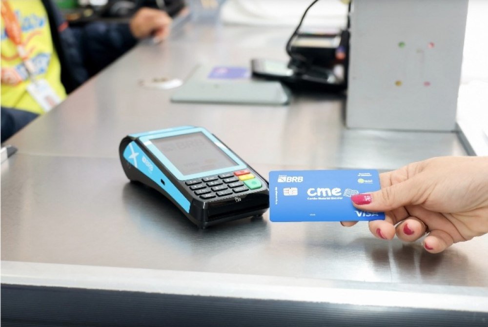 Primeiro lote do Cart�o Material Escolar � creditado para mais de 76 mil fam�lias 