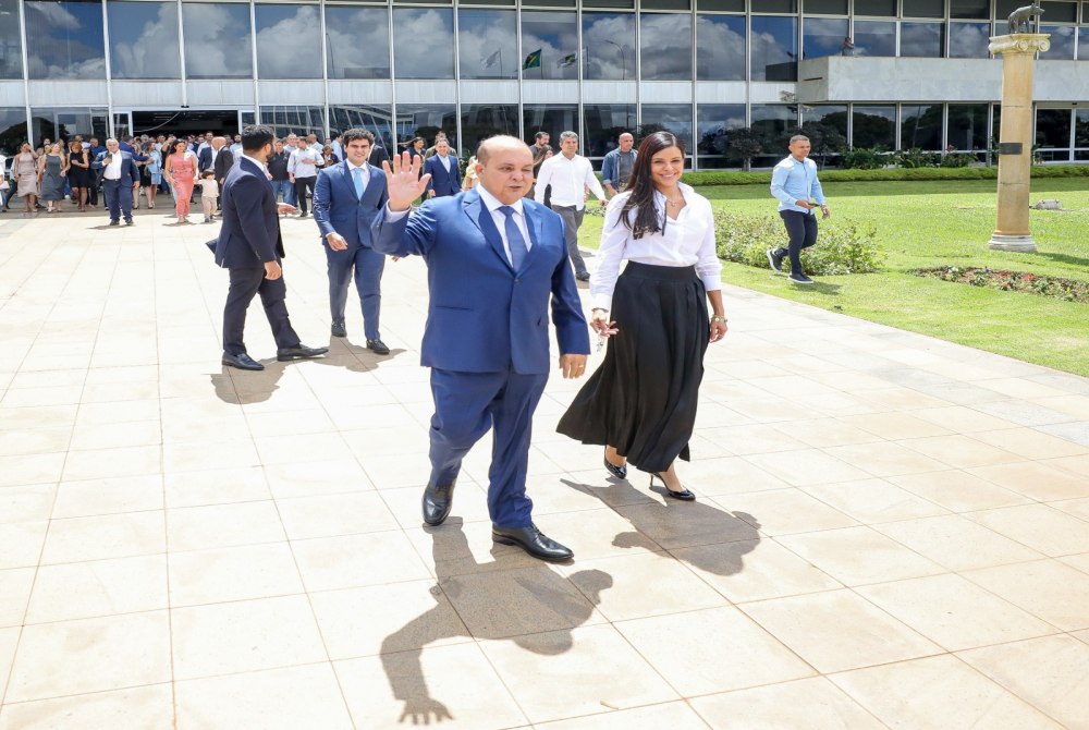 Missa e apresenta��o do retrato oficial marcam encerramento da gest�o de Ibaneis Rocha no GDF