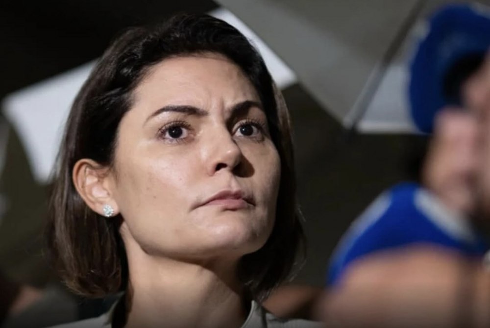 Michelle rebate Izalci  sobre pr�-candidatura e refor�a apoio � Celina
