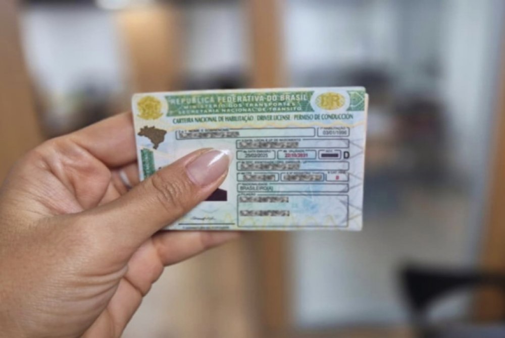 Mais de 4 mil condutores no DF est�o amea�ados de suspens�o da CNH