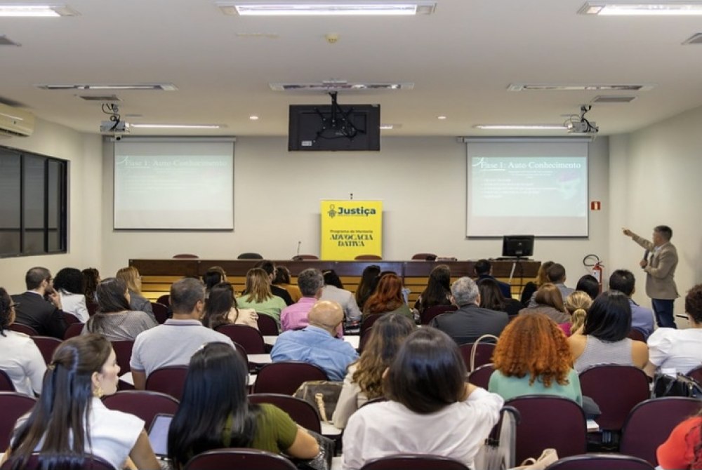 Programa Justi�a Mais Perto do Cidad�o ultrapassa 4,3 mil atendimentos no DF desde 2022