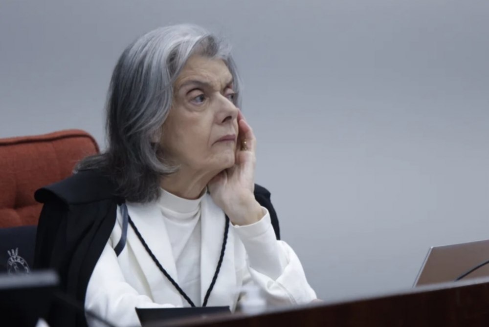 Ministra C�rmen L�cia se posiciona contra mudan�as na Lei da Ficha Limpa
