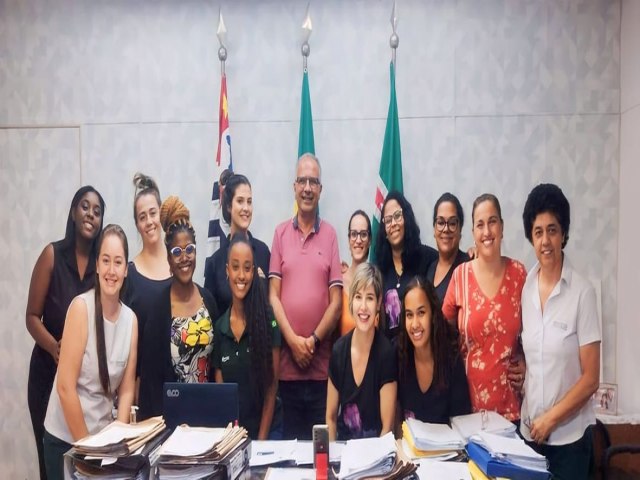 Prefeito recebe integrantes do Conselho Municipal dos Direitos da Mulher de Santa Rita 
