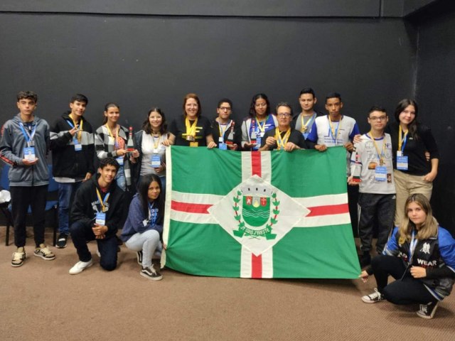 Escola Estadual Nelson Fernandes  participa da Copa Paulista de Foguetes 