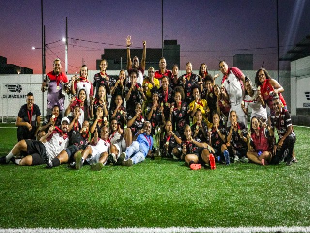 Veja imagens do título do Mixto campeão Paraibano de Futebol Feminino