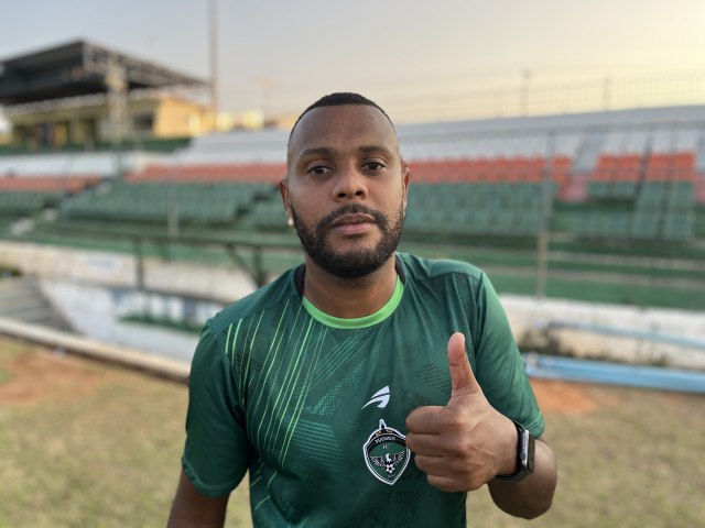 Adenilson lamenta momento do Guarani e declara amor ao rubro-negro juazeirense. Veja!