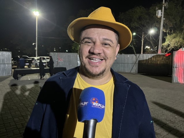 Fbio Carneirinho se destaca em noite com Ney Matogrosso, na Mostra Sesc. Veja!